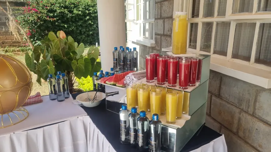 Signature Mocktail & Beverage Bars